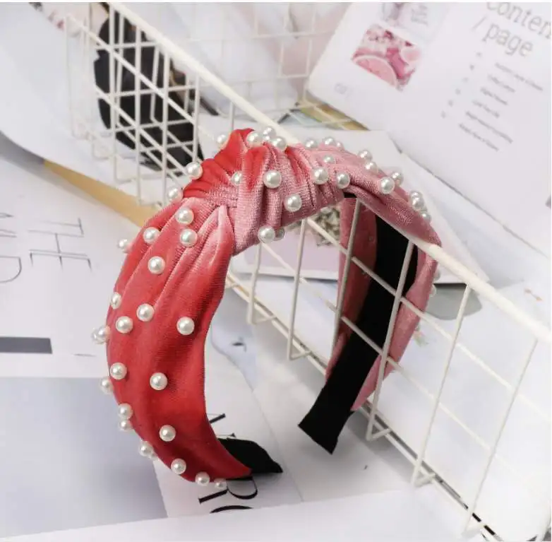 

DUOJIAOYAN pearl velvet hair accessories simple retro Hair band European and American Spring new for women