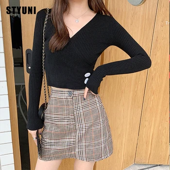 

Woman autumn winter korean style ribbing cross v-neck knitted sweater full seeve short button sweaters women женские свитера