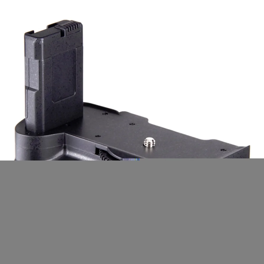 Travor BG-2G Battery Grip Vertical Black Battery Grip Holder for Nikon MB-D10 for Nikon D5300 D5200 D5100 Battery Grip