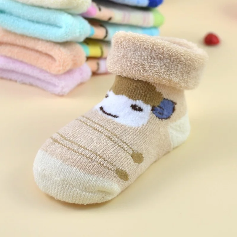 Теплые зимние носки из махровой ткани с рисунками для маленьких детей милые хлопковые носки для новорожденных мальчиков и девочек с изображением жирафа, медведя, кролика, кошки, собаки