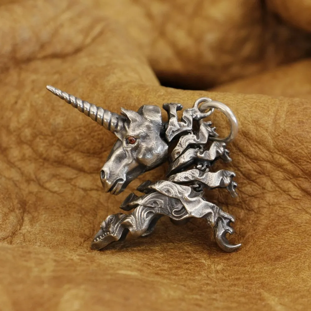 LINSION Cupronickel Charms Red Eyes Neck Moveable Unicorn Pendant Mens Biker Rock Punk Pendant CP288 JP 3