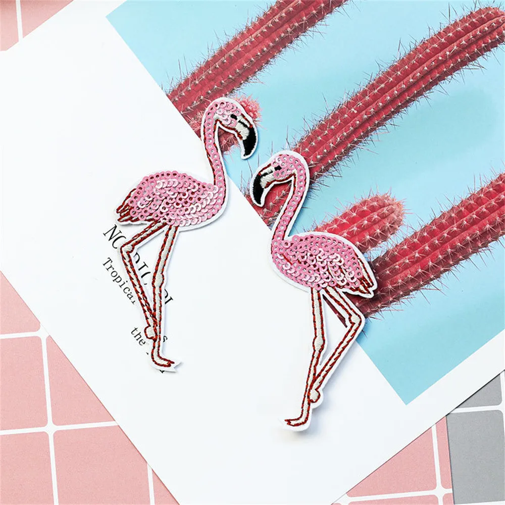 

MAXSIN FUN 10 Pc/Lot High Quality Embroidery Stickers Sequined Flamingo Patch DIY Appliques Clothes Decoration Accessories