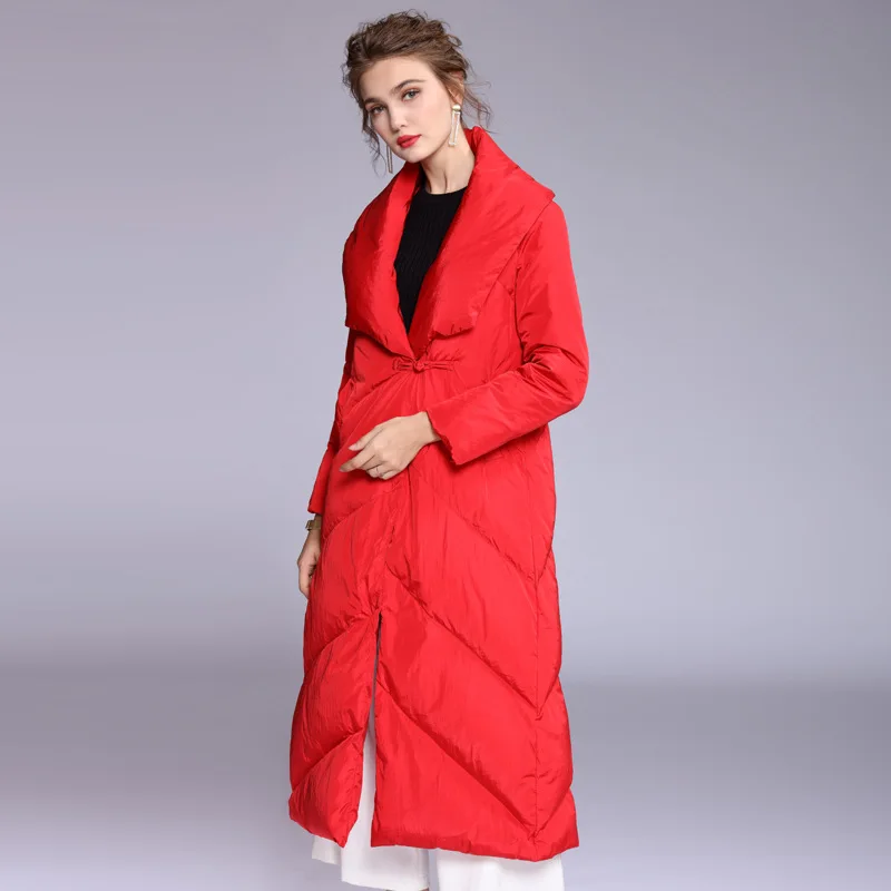 YNZZU винтажная зимняя куртка с отложным воротником для женщин, новинка, длинное стильное плотное теплое красное черное женское белое пуховое пальто A1139
