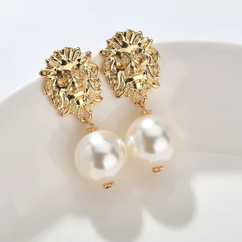 

2020 Punk Fashion Wedding Jewelry Lion Head Alloy Earrings Imitation Pearls Round Dangle Earrings For Women Party Gifts