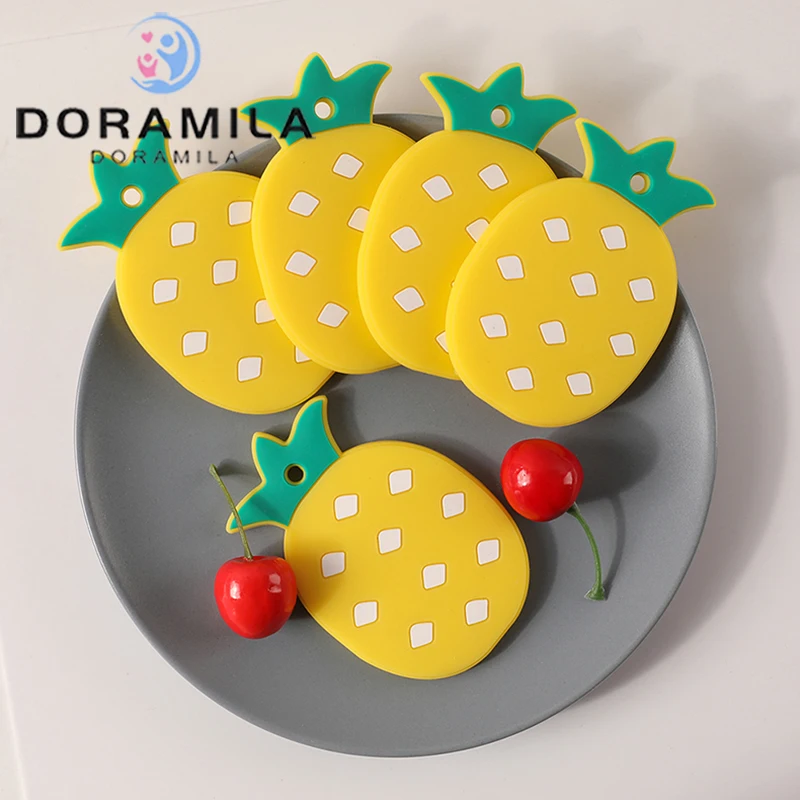 

1PC/5PCS Food Grade Silicone Teethers DIY Cute Pineapple Shaped Baby Teether Infant Baby Chew Charms Kids Teething Gift Toddler