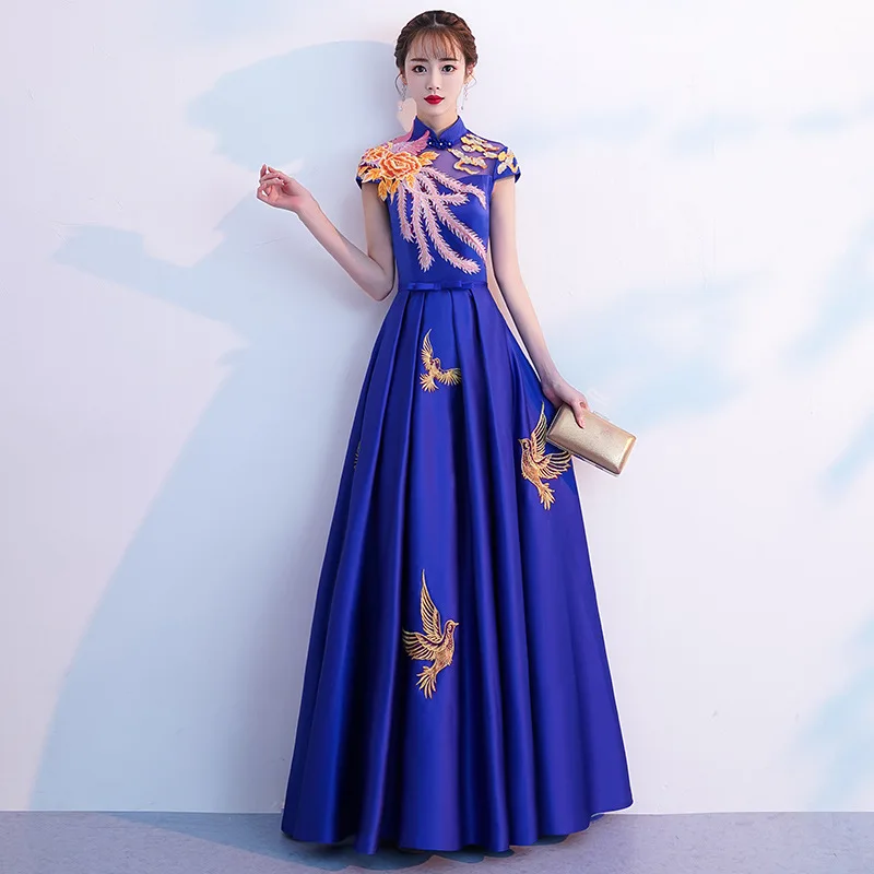Синий Вышивка Феникс Длинные Cheongsam современный тонкий вечерние платья Qi Pao для женщин Китайская традиционная одежда элегантный хост Qipao - Цвет: Royal blue
