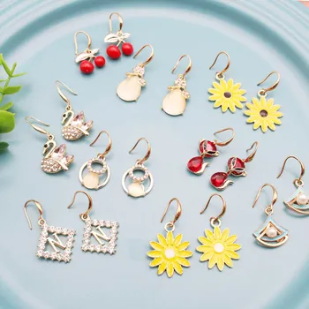 

2020 New Style South Korea Elegant Earrings Simple Compact Versatile Ear Stud Female Popular Geometry Ear Trinkets