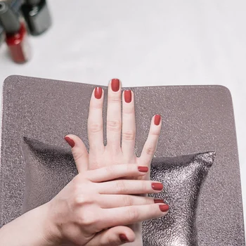 

2pcs Hand Rest Cushion Mat Pad Nail Hand Rest for Personal Use Nail Training