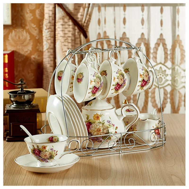 Европейская кофейная чашка, керамическая чашка для воды, Высококачественный простой кофейный набор, британский послеобеденный чайный сервиз, набор чайников, Рождественский подарок