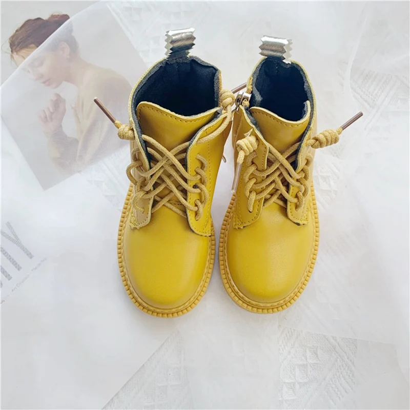 Модные осенние ботинки ярких цветов для девочек и мальчиков бархатные Ботинки martin из искусственной кожи в британском стиле г. Детская обувь для малышей Sapatos S9985