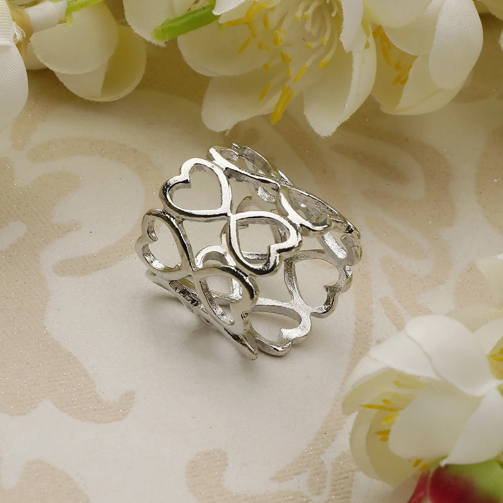 MagiDeal Love Mini Heart Shape Silk Chiffon Scarf Clip Ring Shawl Clasp Golden/silver color Tone Solid Alloy