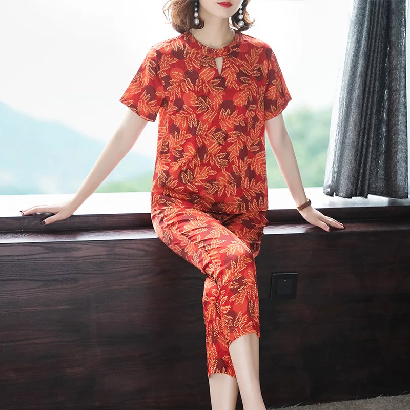 

Real Silk WOMEN'S Suit 2019 Summer New Style Fashion Casual Two-Piece Set Short Sleeve Printed Silk Tops Capri Pants