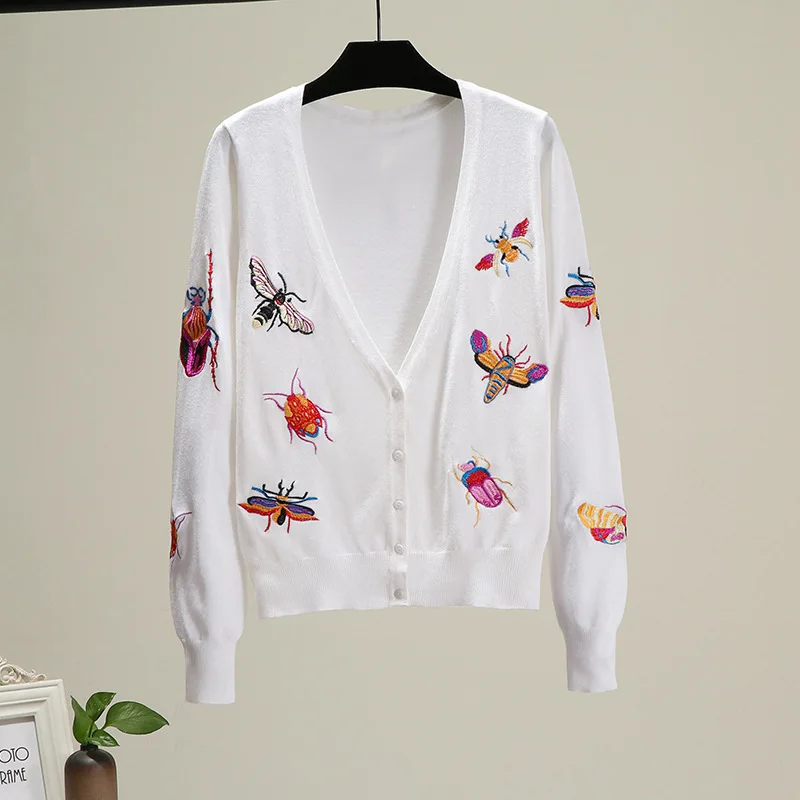 

2019 Autumn V-neck Long Sleeve Insect Cardigans Women Knitted Jacket Embroidered Sweater Women Tops Casual Outerwear TA8906