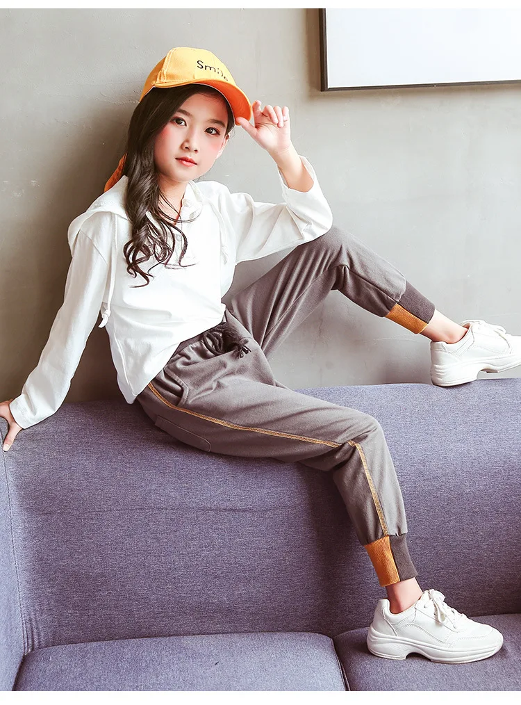 Girls Sports Pants Spring And Autumn New Style Middle And Large Children Harem Pants Western Style Autumn And Winter plus V