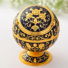 NEW Windproof Ash Tray Vintage Zinc Alloy Flower Pattern Globe Cigarette Ashtray Lid Tabletop Portable Home Decor Ashtrays