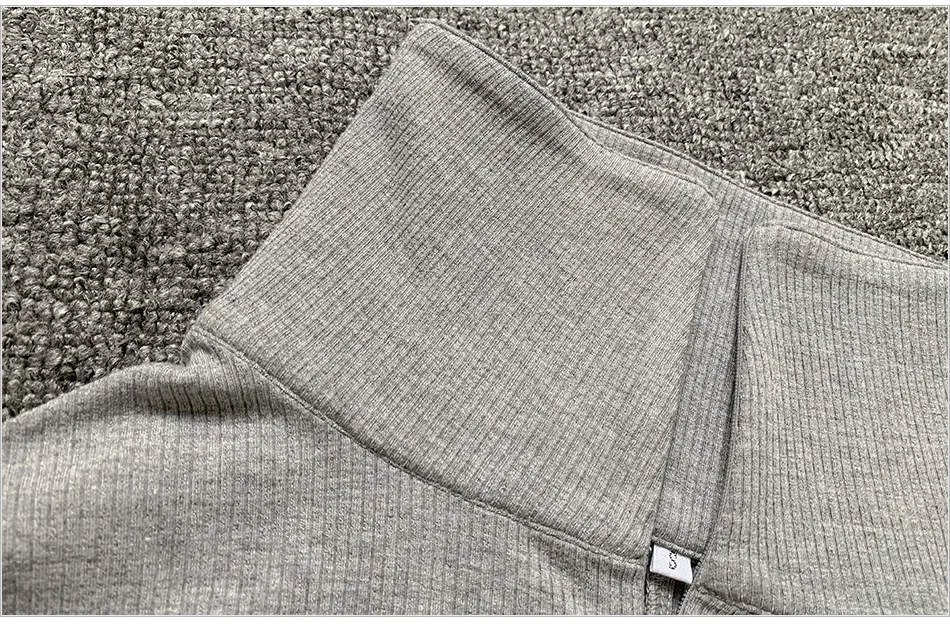 DETAIL-grey-jumpsuits_1