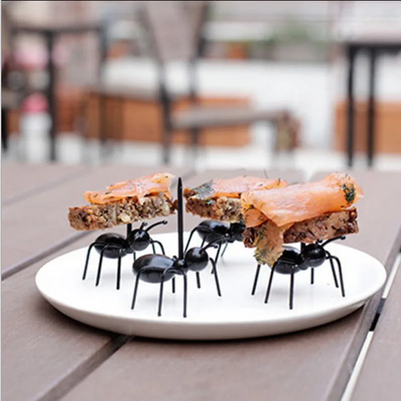 

12Pcs/set Mini Ant Fruit Fork Cutlery Plastic Cake Dessert Forks Food Pick Tableware For Party Decoration Kitchen Accessories