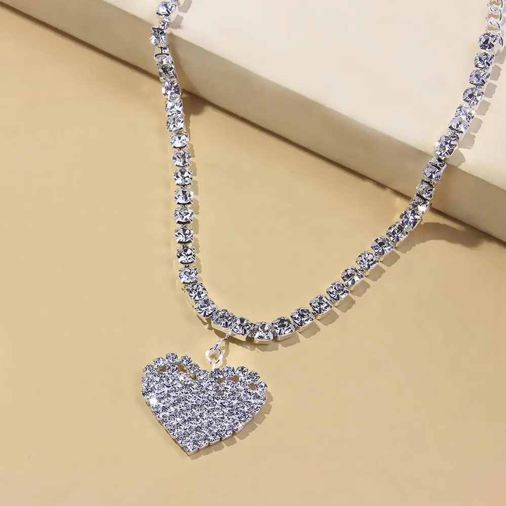 Stonefans Fashion Heart Rhinestone Anklets Jewelry for Women Beach Barefoot Love Pendant Anklet Bracelet Leg Chain