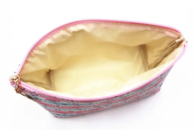 9133222575_1266968183