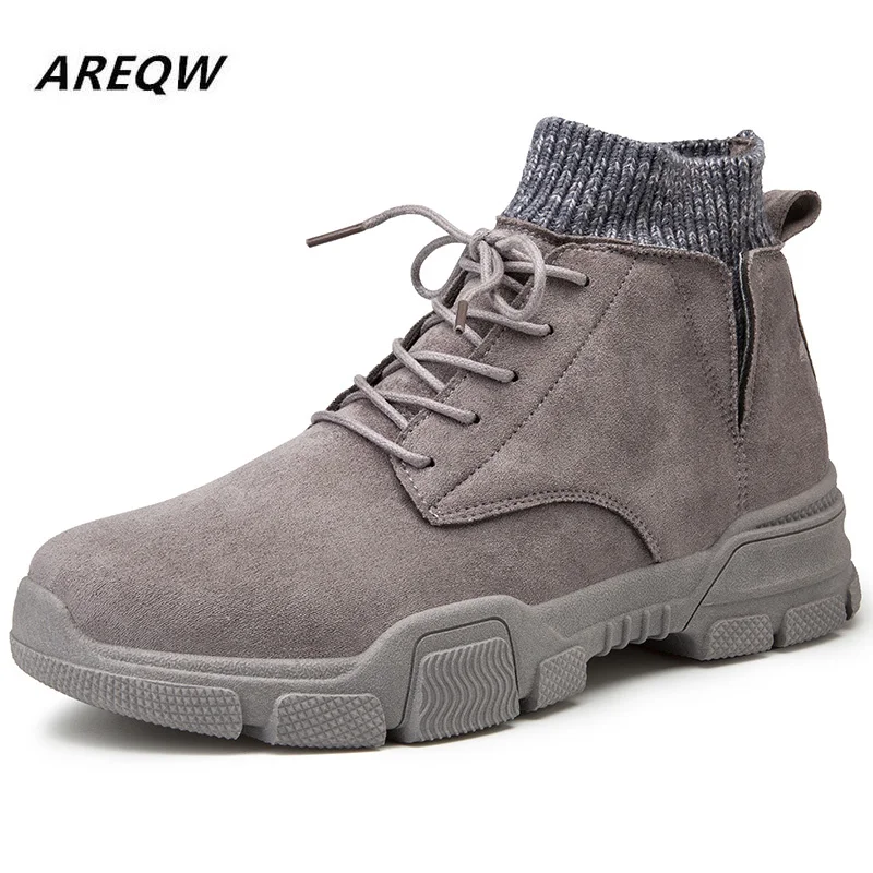 

2019 Autumn and Winter High Trend Trend Martin Shoes Retro Korean Version of Wild Youth Solid Color Men's Boots