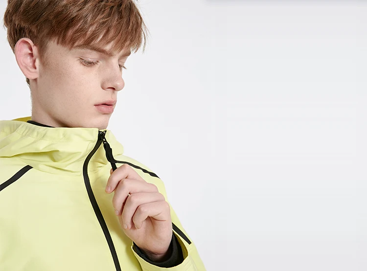 JackJones Мужская короткая спортивная куртка с капюшоном и стоячим воротником | 219121527