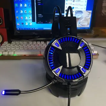 

V2949 Stereo Gaming Headset Noise Cancelling Over Ear Headphones with Mic LED Bass Surround Soft Memory Earmuffs for Laptop