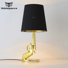 Пост-Современный серебристо-Золотой AK47 пистолет, настольная лампа Скандинавская спальня светильник Светодиодный настольный светильник s прикроватная лампа для учебы E27 настольная лампа