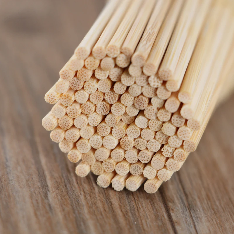 Bamboo BBQ skewers  (1)