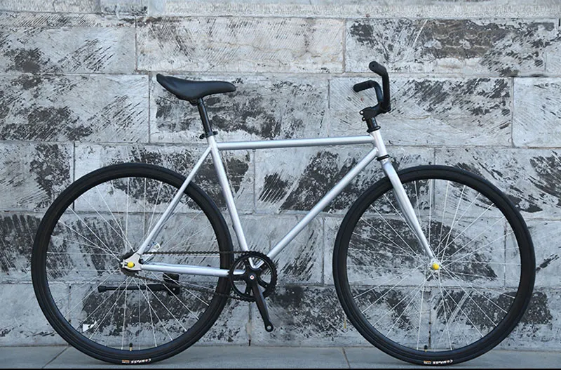 Велосипед 26 дюймов дорожный велосипед с фиксированной передачей для мужчин и женщин стиль взрослого обучения жизнь Летающий вниз тормоз велосипед твердые шины гоночный