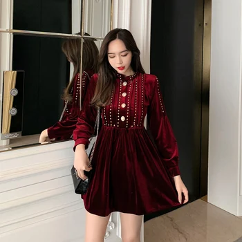 

2019 autumn and winter new heavyweight ladies wine red palace style fashion velvet button collar long-sleeved dress women