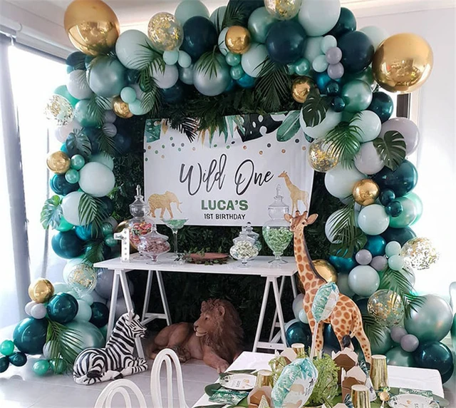 Dark Green Party Decorations