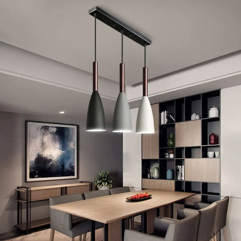 

Northern European-Style Modern Minimalist Restaurant Chandelier Creative Three Head Small Droplight with Art Wrought Iron Bar Co