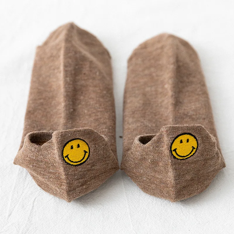 Конфетный оттенок женский тапочки носки Kawaii с выражением смайлика calcetines de mujer вышитые Harajuku забавные calze corte donna