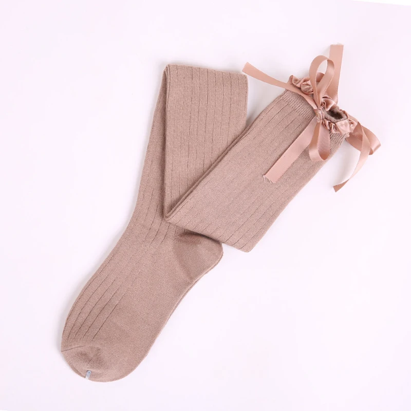 Весенняя уличная одежда, хлопковые чулки выше колена, вязаные высокие носки, подходят для леди, уличная одежда, одноцветные чулки в японском стиле