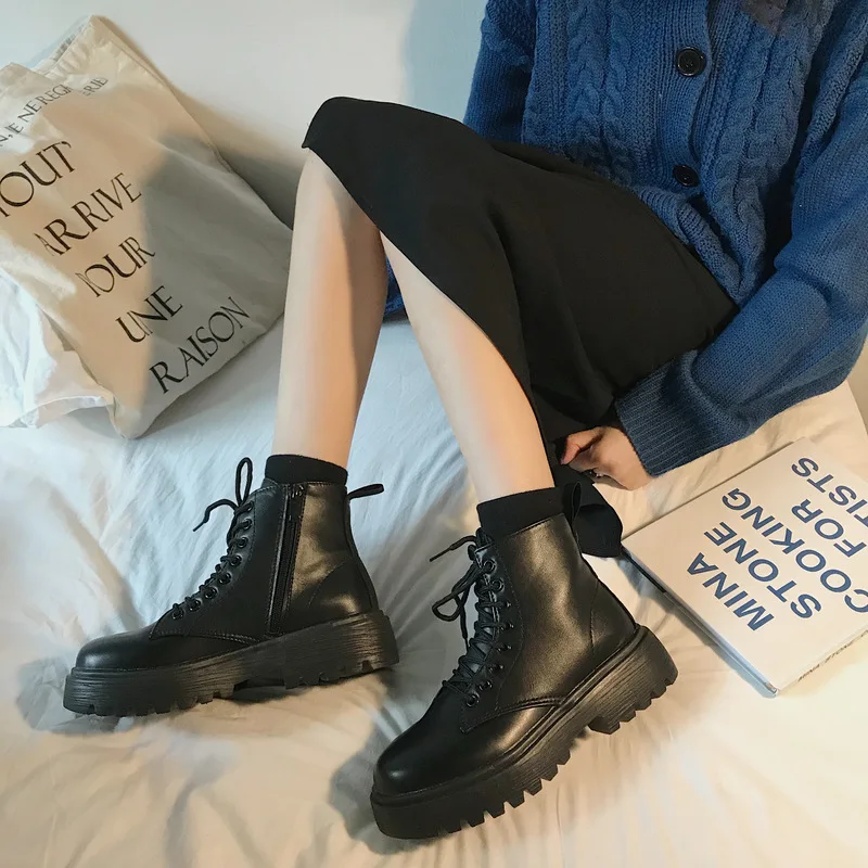

Martin Boots Women's 2019 Martin Versatile Chunky-Heel Semi-high Heeled Martin round-Toe Martin Boots WOMEN'S Boots Women's Spri