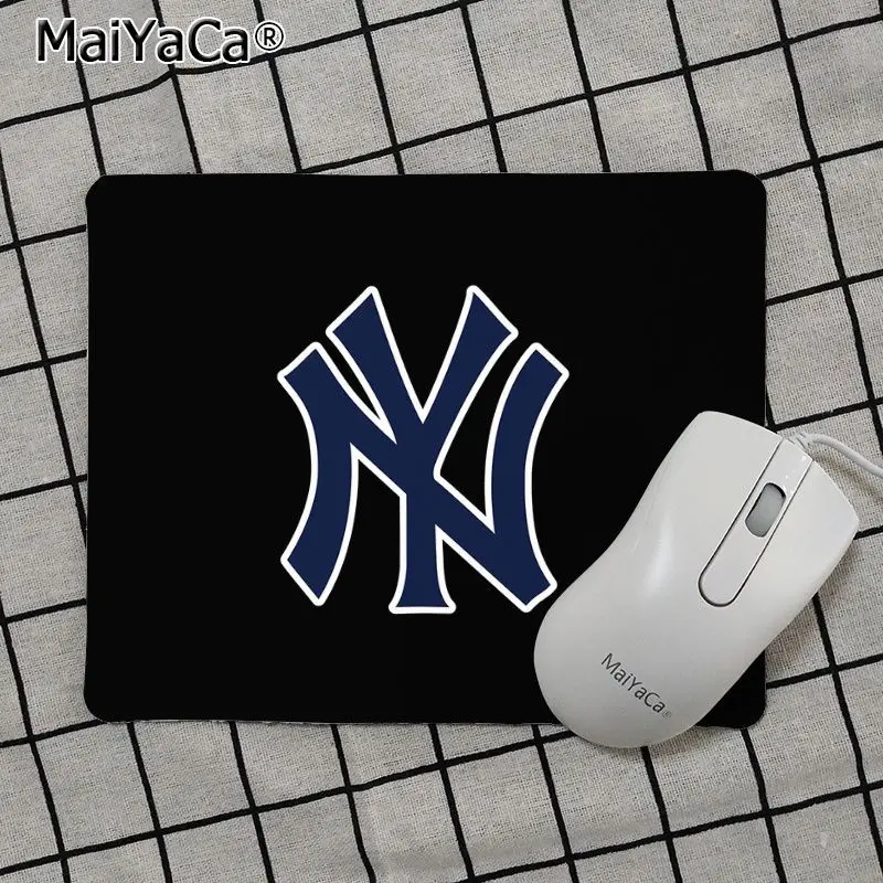 Maiya Высокое качество Нью-Йорк Yankees противоскользящие прочные силиконовые компьютерные коврики Лидер продаж подставка под руку мышь - Цвет: No Lock Edge18x22cm