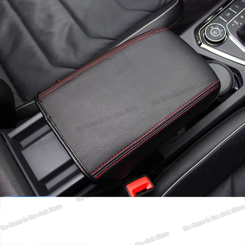 Lsrtw2017 Fiber Leather Car Armrest Cover for Volkswagen Tiguan 2017