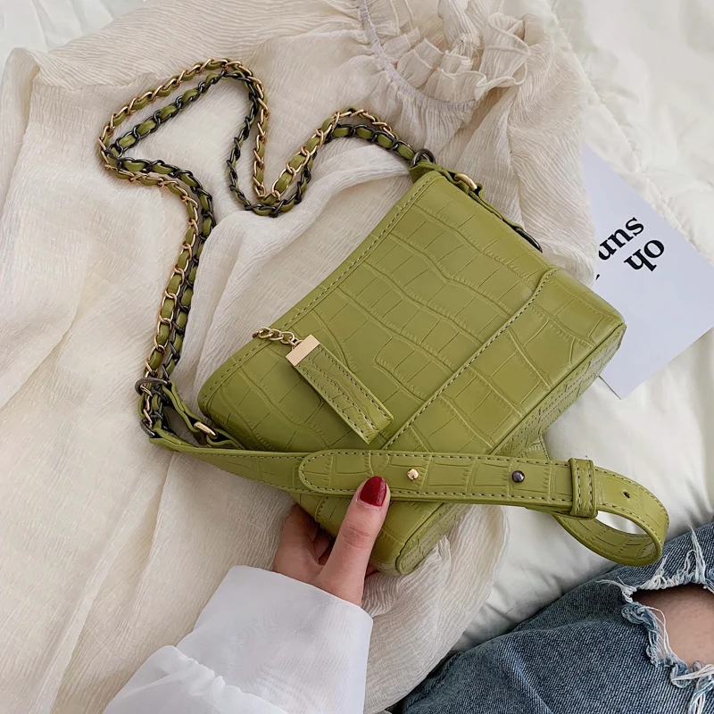 

PU Leather Crocodile Pattern stone Crossbody Bags For Women 2019 Handbag small bag bucket Bag Ladies Designer Evening Bags