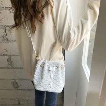 

2020 New Korea Bucket Bag Bags Shoulder Crossbody Women's Personality Pattern Composite Bag Coin Purse B100