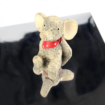 

Flexible Mirror Sheets Self-Adhesive Plastic Mirror Tiles Non-Glass Mirror Stickers for Home Decoration