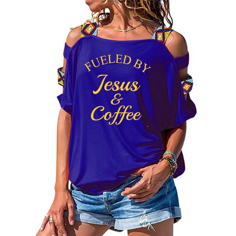 Fueled By Jesus& coffee Футболка женская Религиозная Христианская женская футболка с вырезами на плечах Мотивационная Библейская стих церковная футболка