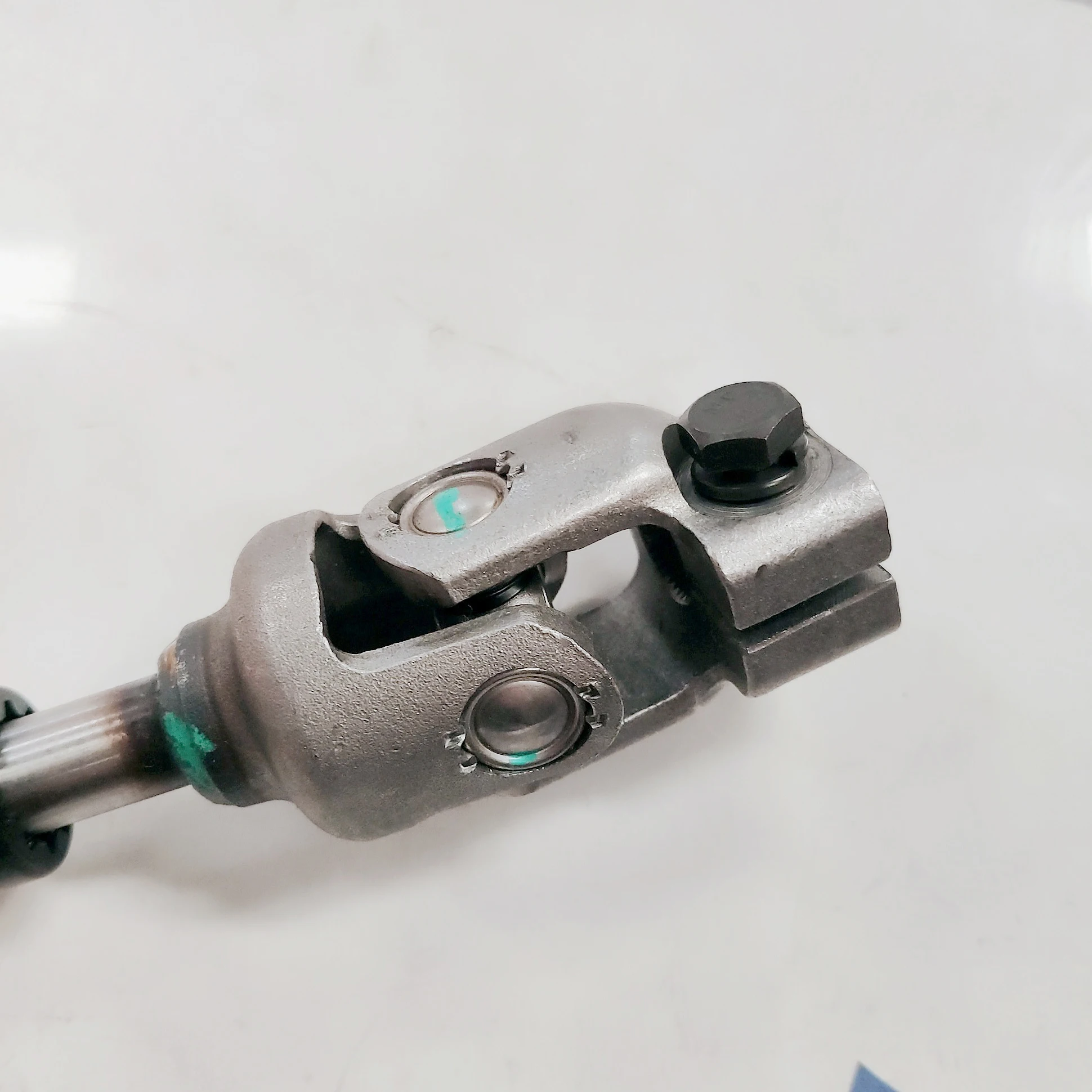 Steering shaft universal joint assembly Car parts OE Number 3402200U1930 for JAC S2 car steering shaft