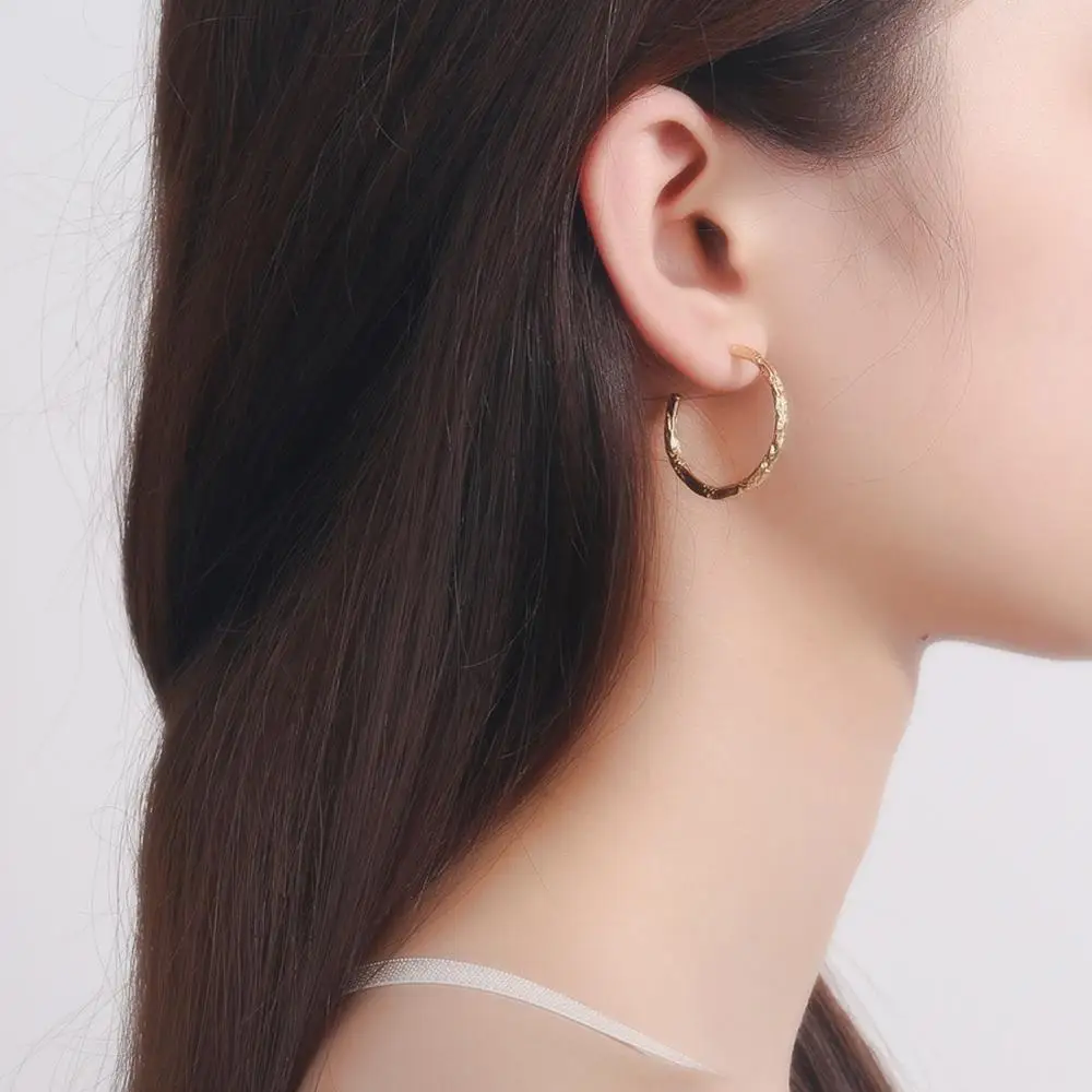 E Jewelry серебро 925 пробы Золотой неровный C серьги кольца для женщин Простые