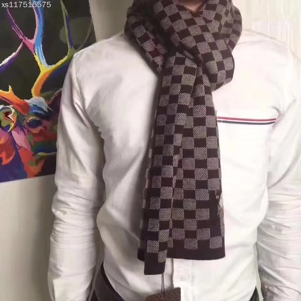 

Luxury brand High-end Business Cashmere Scarf Men Thicken Chessboard Checker Scarf in Autumn and Winter 68097