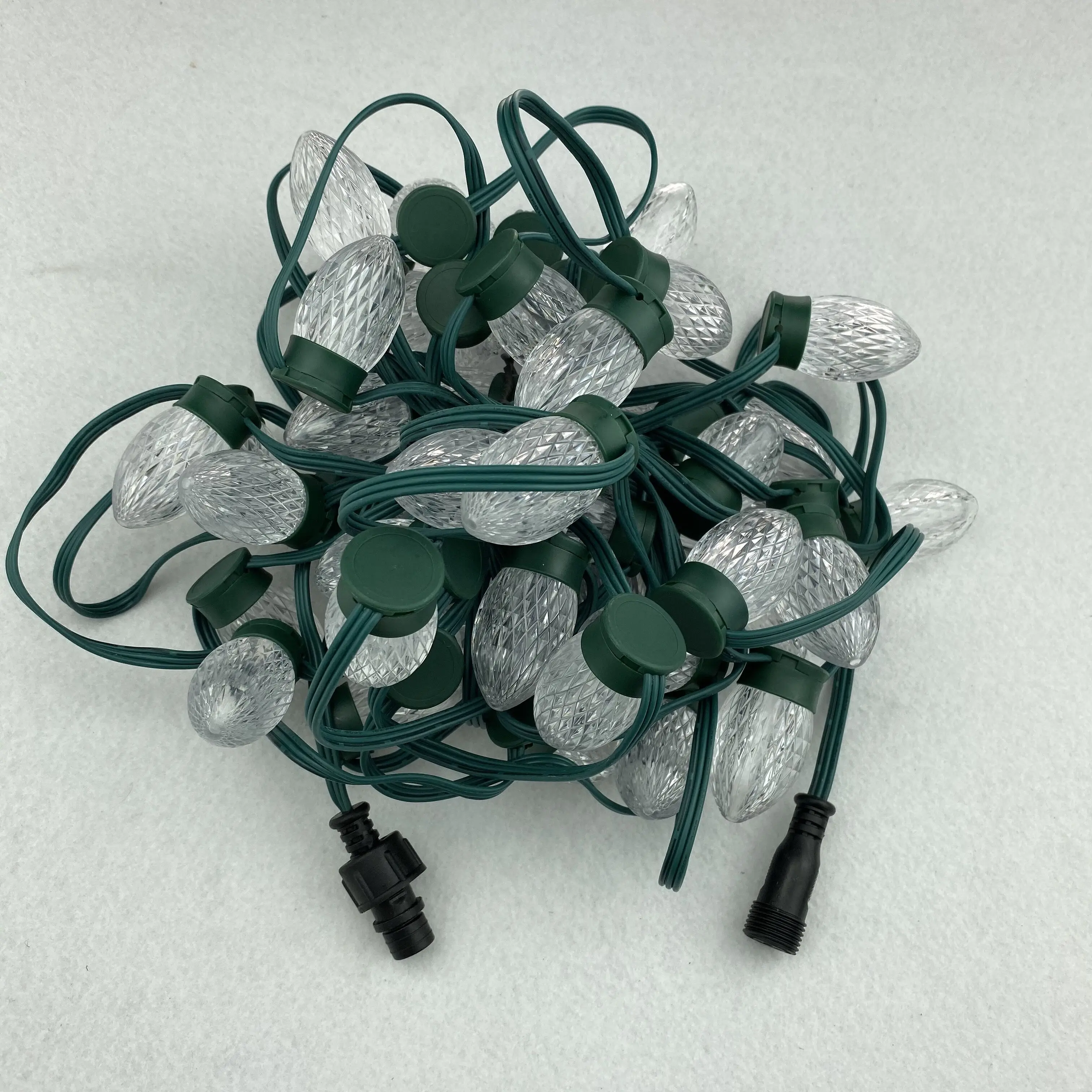 50 узлов Addressable RGB C9 DC12V WS2811 светодиодный(2 светодиодный s) Рождественский Пиксельная светящаяся гирлянда; 6 дюймов(15 см) Расстояние между проводами; Зеленая проволока; IP68