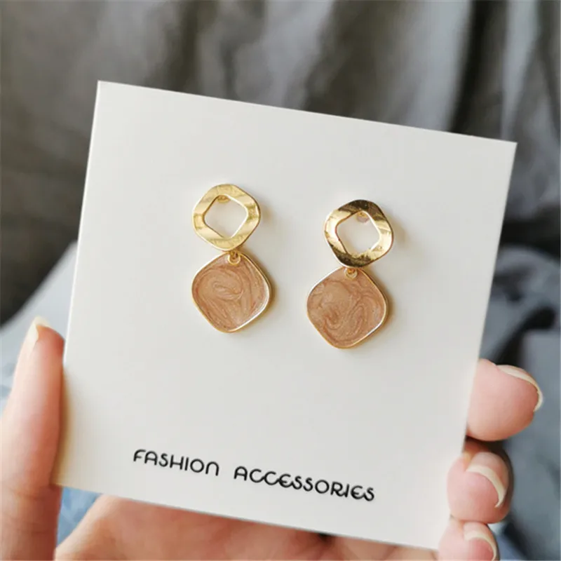 Женские Геометрические сережки-гвоздики круглые квадратные нестандартные 2020 |