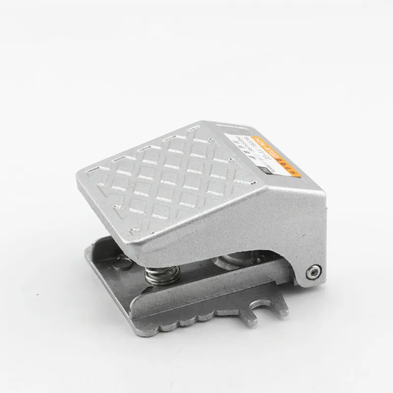

1PCS Pneumatic Foot Pedal Valve 2-Position 3-Way Manual Air Media Foot Control