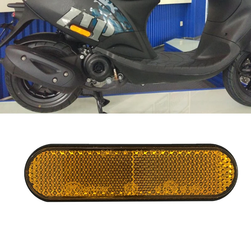 

24LED Motorcycle Turn signal Light with Yellow Reflector For Yamaha Suzuki