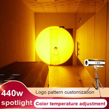 

Led 440w Follow Beam Spot Light Stage Light Wedding Chasing Light with Tripod Flight Case Theatre Spotlight for Club Party Show