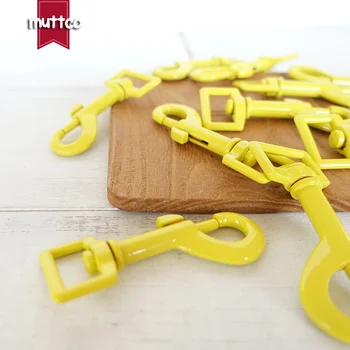 

10pcs/lot Metal stoving varnish dog clasp new candy colors swivel snap hook Diy dog collar accessories CPK-20Y